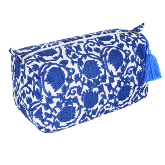 Luella - Blue printed quilted suncream/washbag