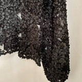 Y - Black raised petals top